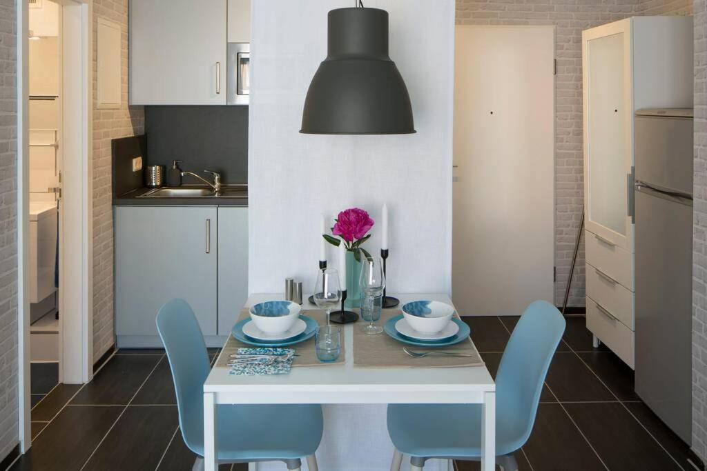 Exklusives Apartment Inklusive Netflix Und Parkplatz 카를스루에 외부 사진